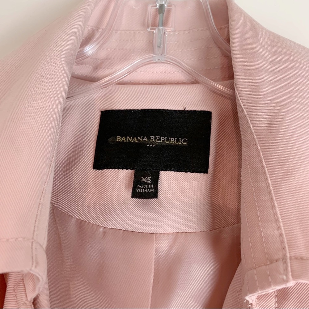 Banana Republic Pink Trench Coati - Picture 3 of 7